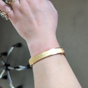 gold bangle
